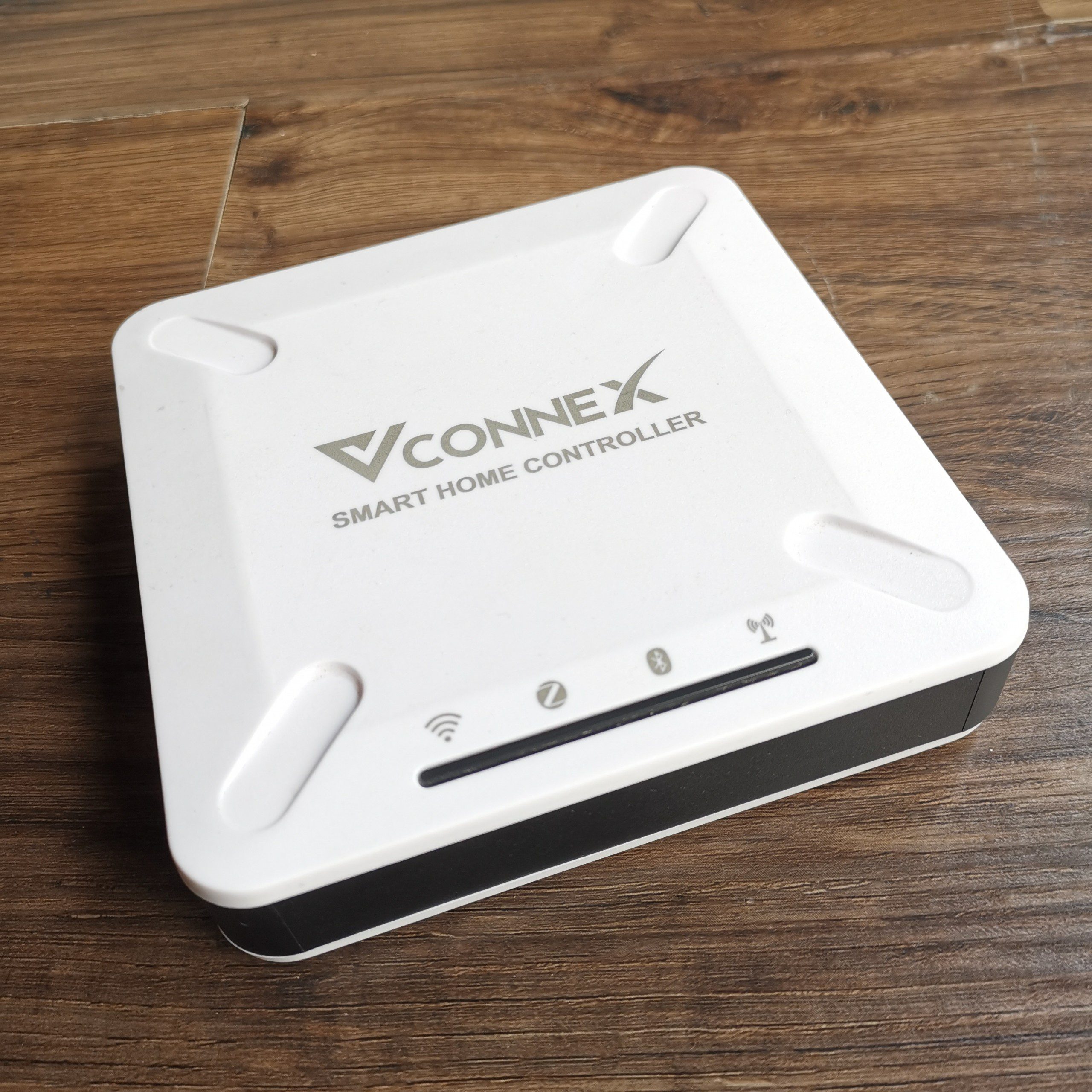 Bộ điều khiển trung tâm Vconnex smarthome Controller